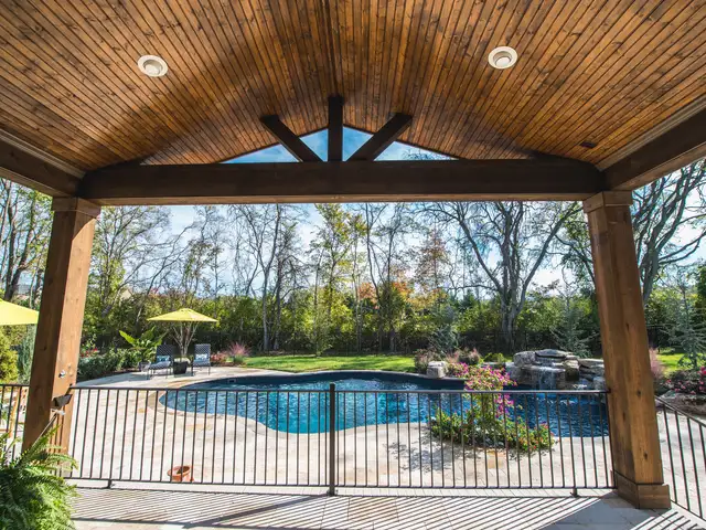 Free-form gunite pool built by Waterscapes Backyard Resorts in Middle Tennessee
