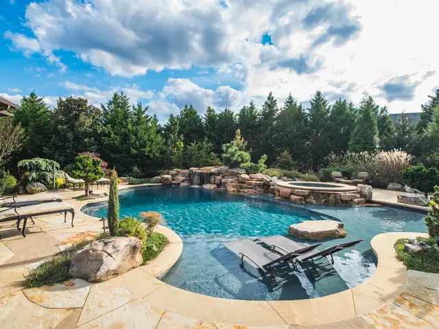 Free-form gunite pool built by Waterscapes Backyard Resorts in Middle Tennessee