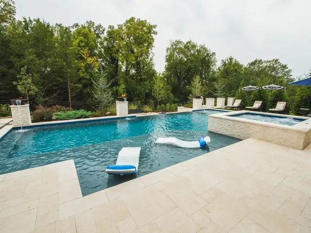 Infinity-edge pool built by Waterscapes Backyard Resorts in Middle Tennessee