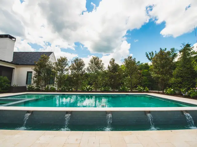 Infinity-edge pool built by Waterscapes Backyard Resorts in Middle Tennessee