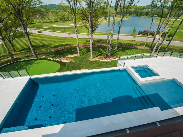 Infinity-edge pool built by Waterscapes Backyard Resorts in Middle Tennessee