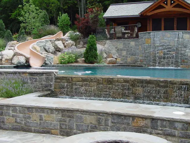 Infinity-edge pool built by Waterscapes Backyard Resorts in Middle Tennessee
