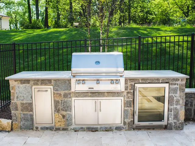 Outdoor kitchen built by Waterscapes Backyard Resorts in Middle Tennessee