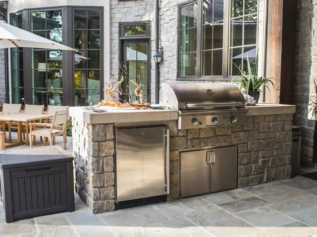Outdoor kitchen built by Waterscapes Backyard Resorts in Middle Tennessee