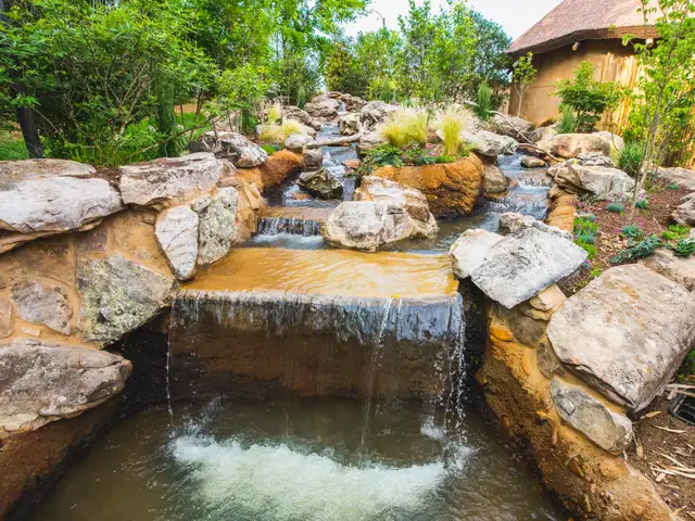 Pond and stream built by Waterscapes Backyard Resorts in Middle Tennessee