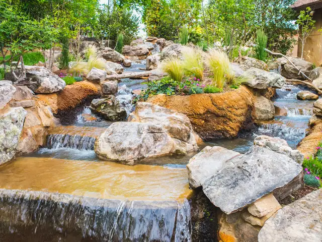 Pond and stream built by Waterscapes Backyard Resorts in Middle Tennessee