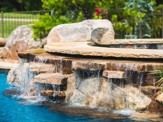 Custom spa built by Waterscapes Backyard Resorts in Middle Tennessee