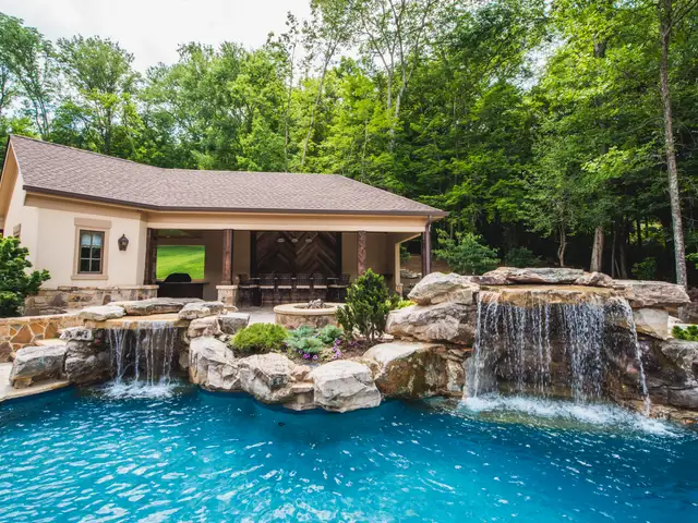 Water feature built by Waterscapes Backyard Resorts in Middle Tennessee