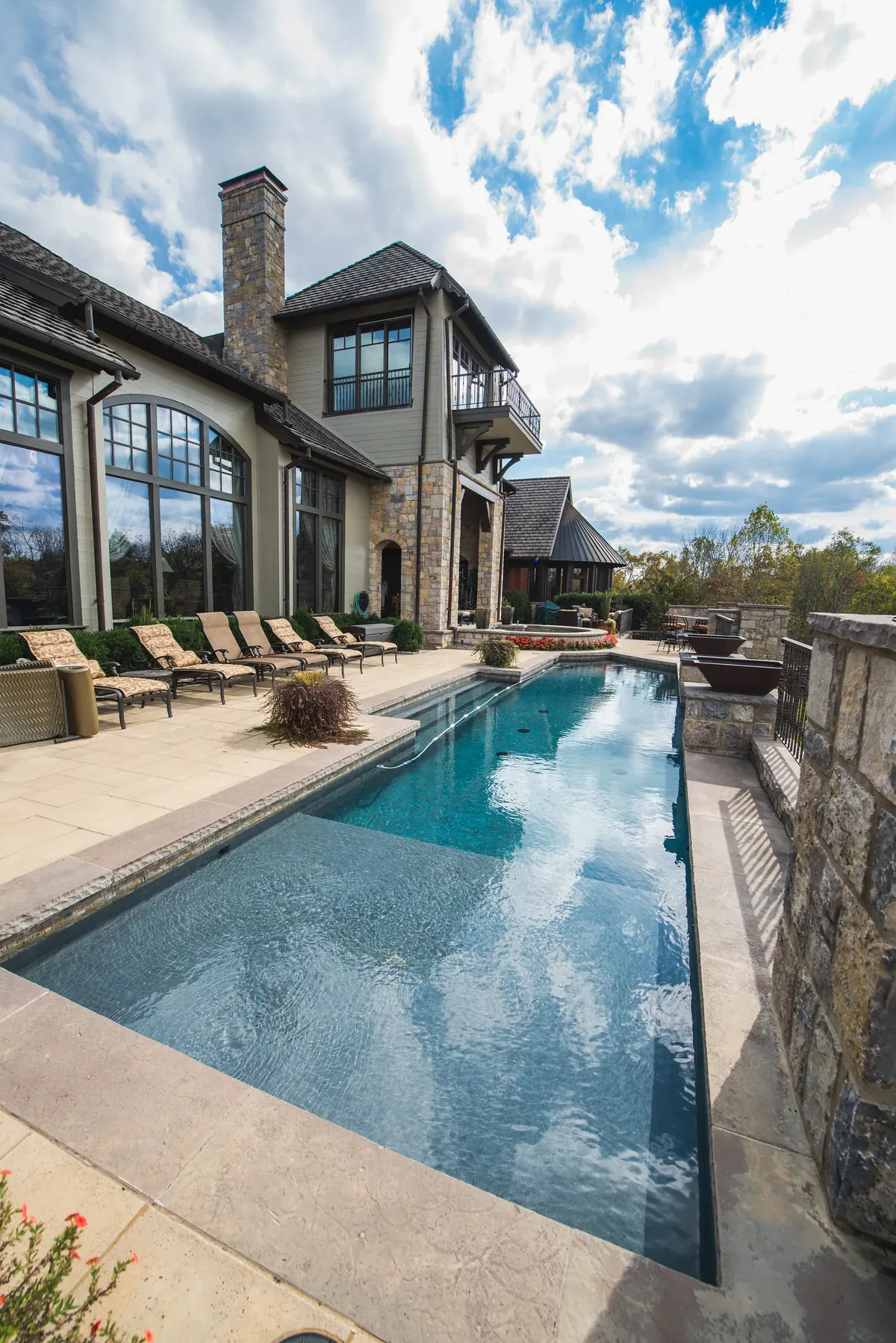 Custom pool and outdoor living space in Franklin, Tennessee