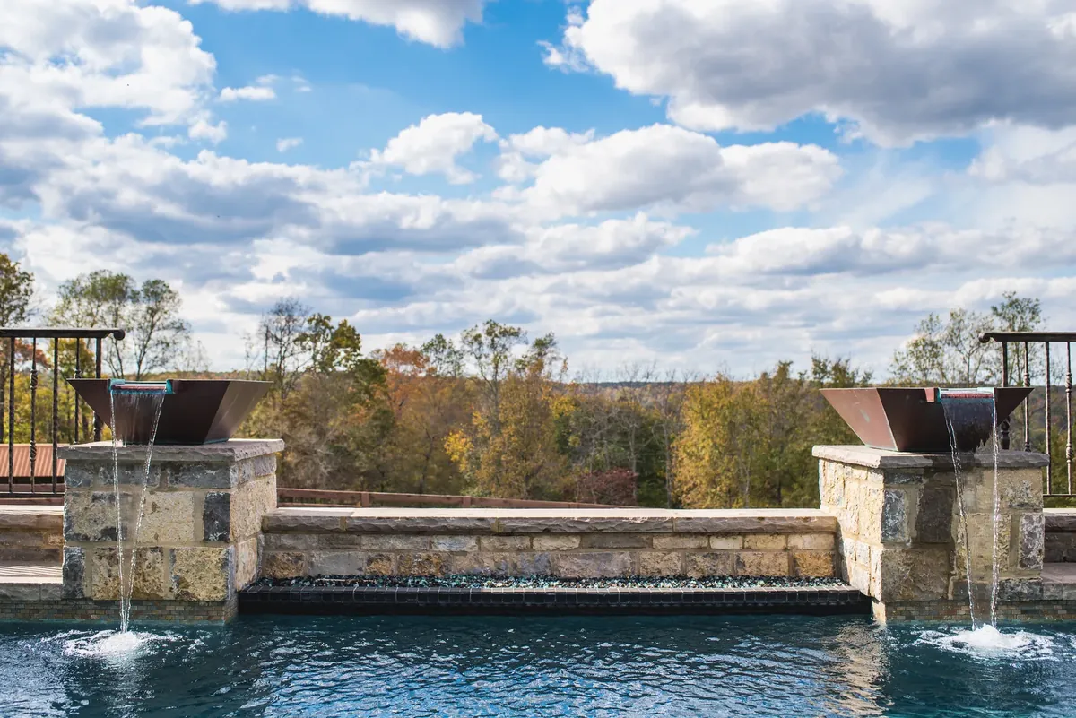 Custom backyard pool in Smyrna, Tennessee