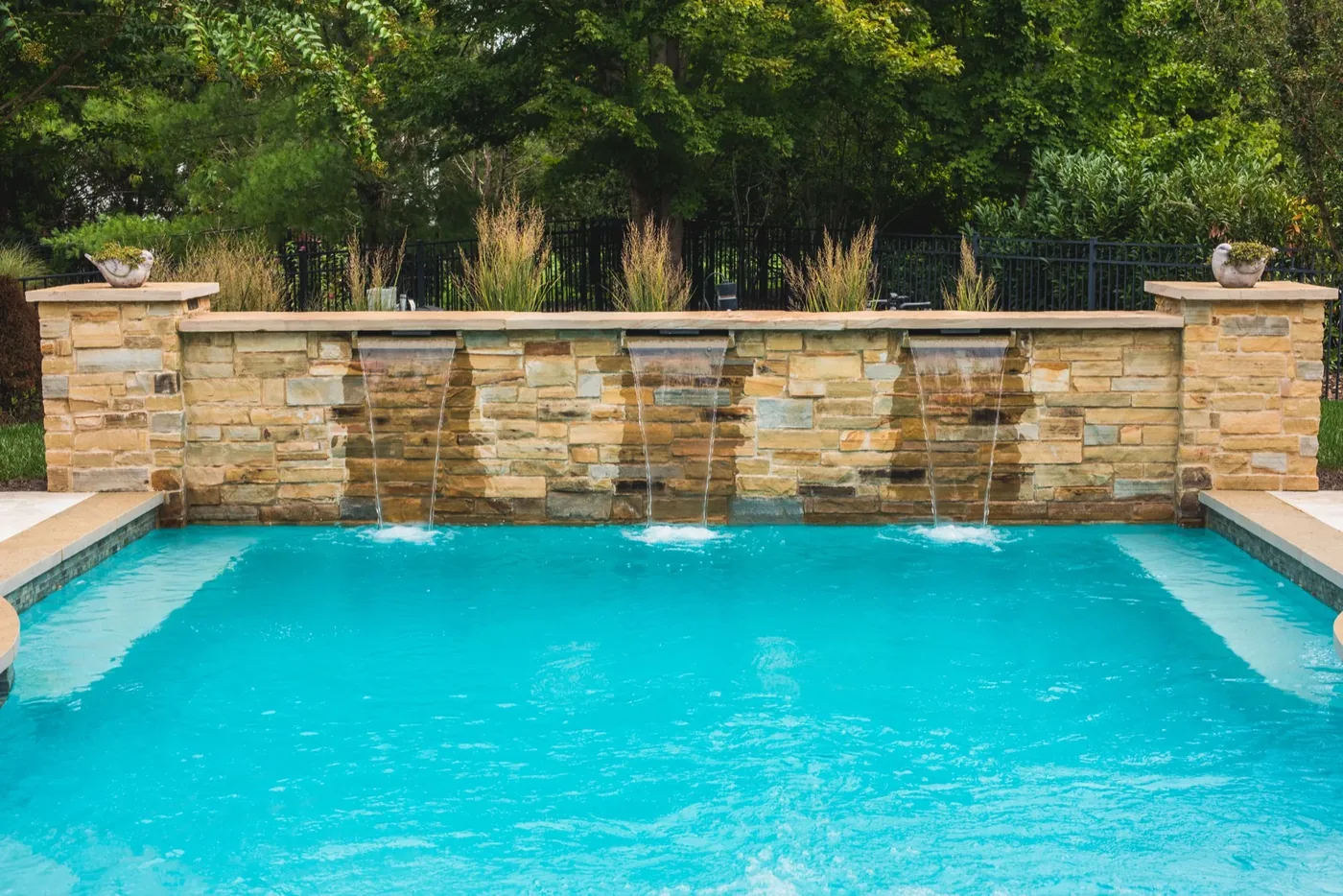 Custom gunite pool and outdoor living space at Francis Residence built by Waterscapes in Middle Tennessee